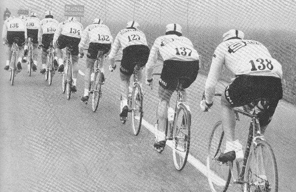1964 Salvarani ciclismo - gruppo di corridori della Salvarani